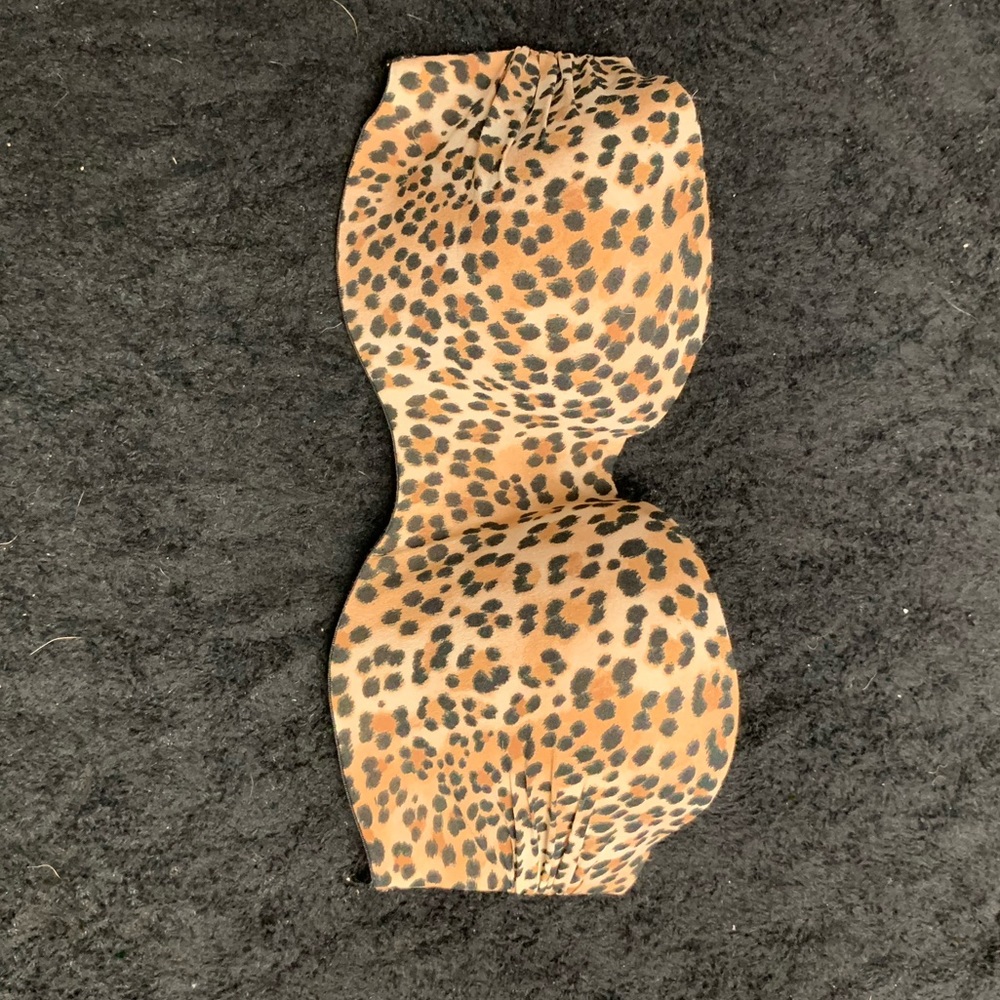 Strapless bra